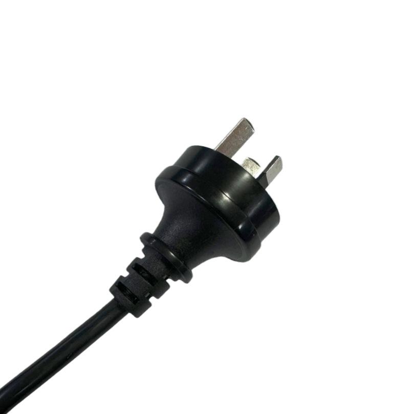Australian 3-Pin Power Cord, H05VV-F 3G0.75mm², C5 Cloverleaf, 1.1m, Black