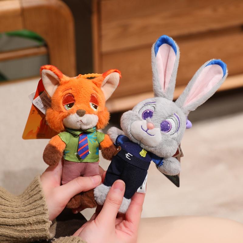 Disney Zootopia Pluszowa Zabawka Wisiorek Nick Wilde Judith Laverne Hopps Pluszowa Lalka Breloczek Urok dla Pary Prezent Urodzinowy Świąteczny