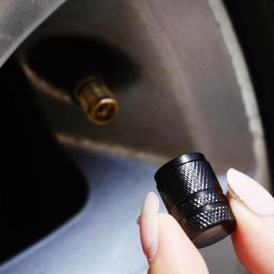 Tekerlekler, Jantlar ve Aksesuarlar – Lastikler ve Aksesuarlar