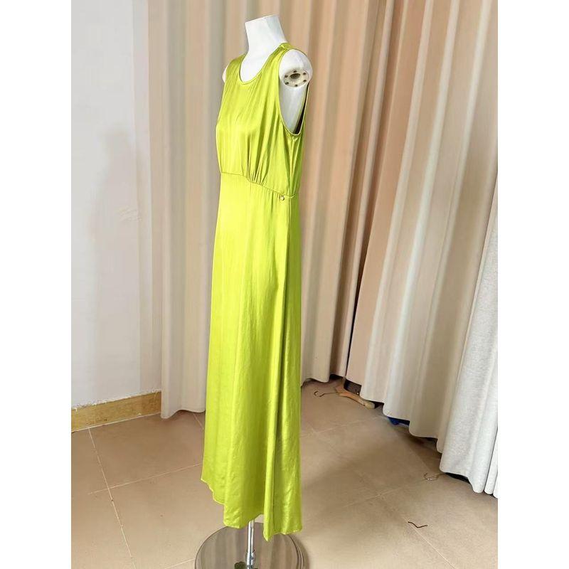 Pullover Long Sleeveless Dress