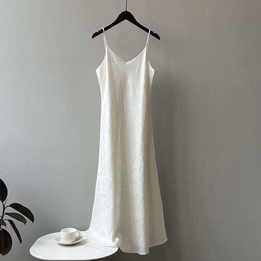 

Винтажные сексуальные макси-платья для женщин, однотонный атласный сарафан с открытыми плечами, лето 2024, новое уличное элегантное платье без рукавов XL белый