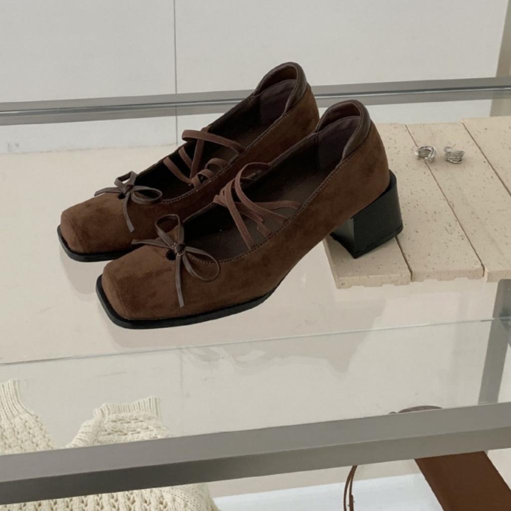 2025 Retro Niche Design Flat-bottomed Square Head Single Shoes Ballet Shoes Autumn New French Brown Mary Jane Shoes