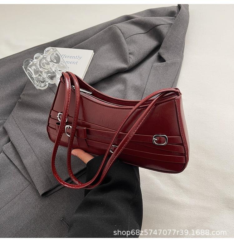 

Fashion going out armpit small bag women s 2025 new summer fashion small square bag high-end one-shoulder crossbody bag trend