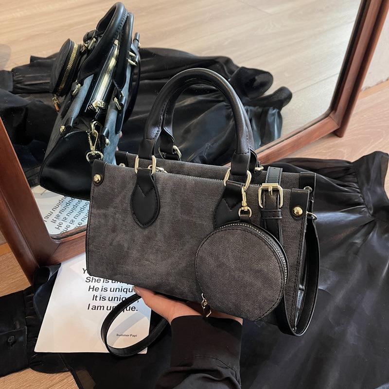 Casual Handbag Women's Summer New Niche Retro Shoulder Bag Fashion Versatile Messenger Small Square Bag