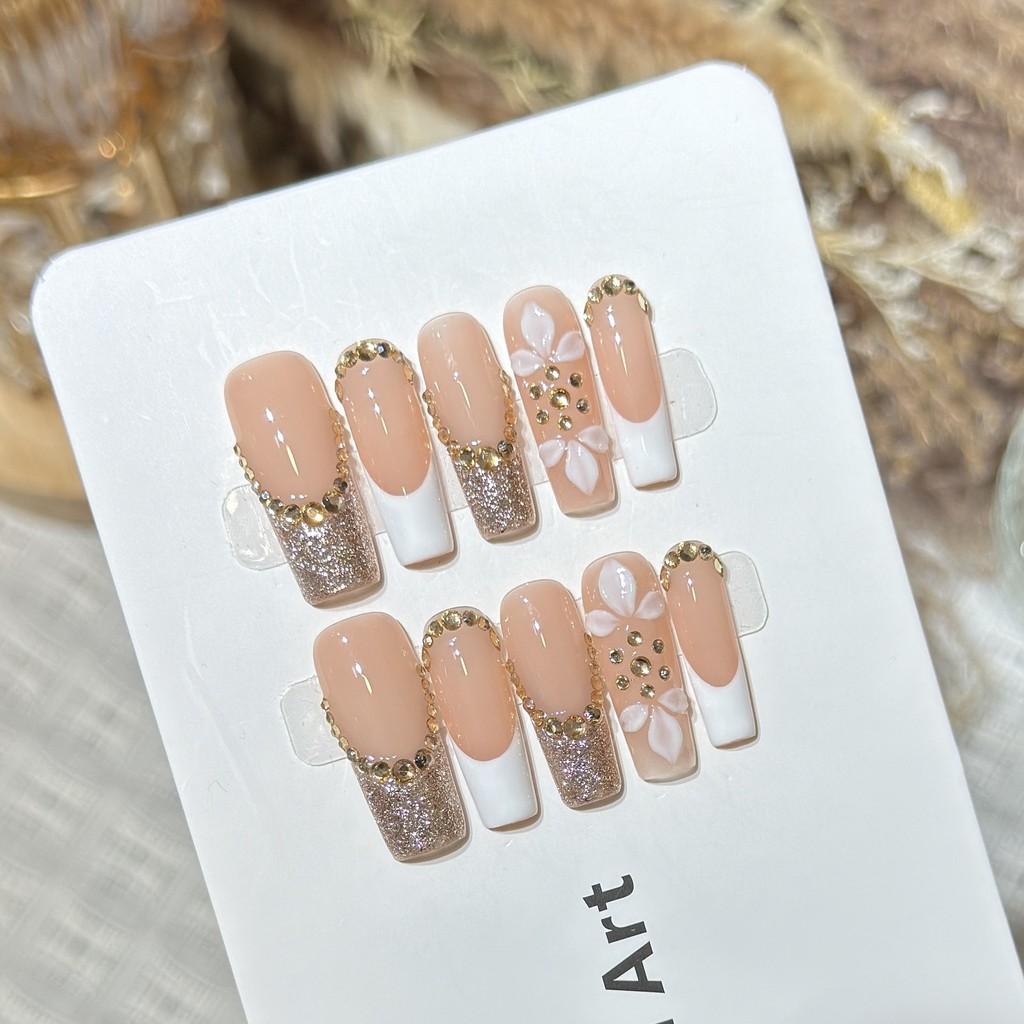 Handmade Press On Nail French Gold Sequins 3D Carved Flowers Champagne Diamond Light Luxury Long Square Fake Nail Patch Artificial Nail Reusable