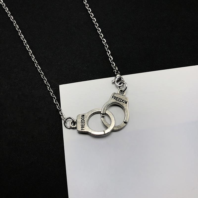 Men's Trendy Hip Hop Clavicle Chain with Handcuff Pendant - Stylish European and American Cold Style Accessories