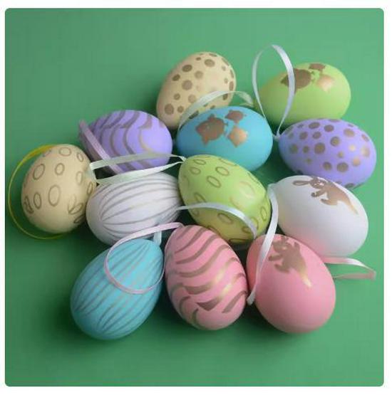 Easter Egg Toys: Handmade DIY Painted Plastic Eggs for Kindergarten Decoration