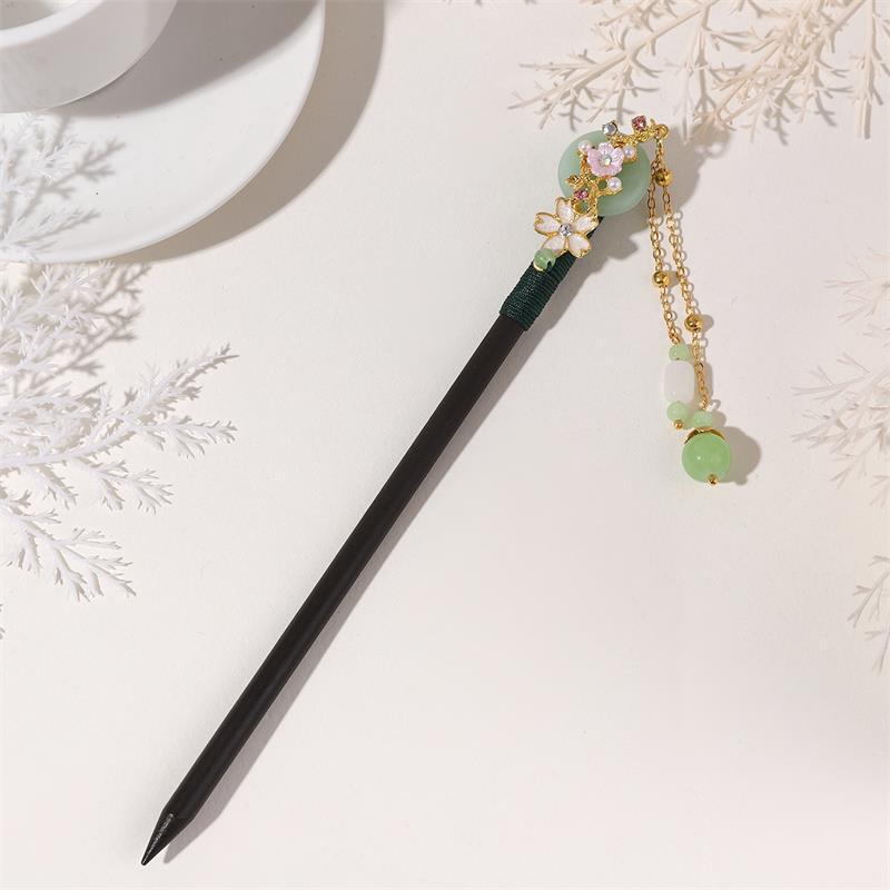 

Ebony Wood Tassel Buyao Hairpin: Ancient Style Hanfu Hair Accessory for Women
