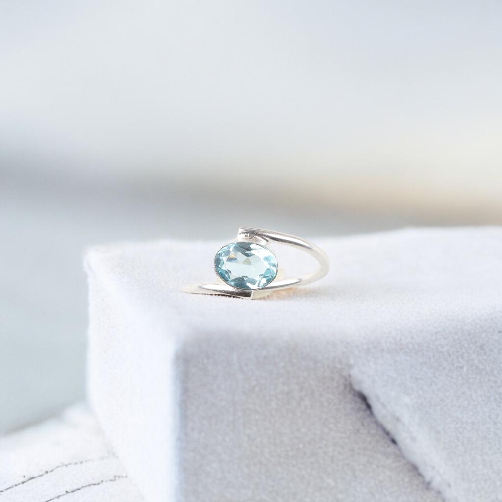 Himmelblå Topas Edelstein 925 Sterlingsølv Smykker Håndlaget Ring For Kvinner Gave RR-31-11