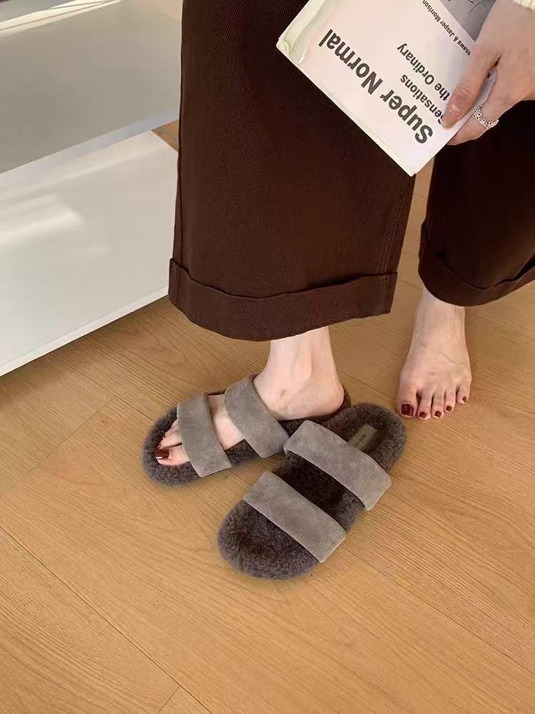 Cowhide Version~ One-word with Fluffy Slippers for Women To Wear 2025 Autumn Retro Evening Breeze Thick-bottomed Versatile Lamb Wool Mop