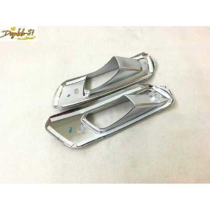Car ABS Chrome Front Fog Light Trim Cover For Toyota Camry L/LE/XLE 2018-