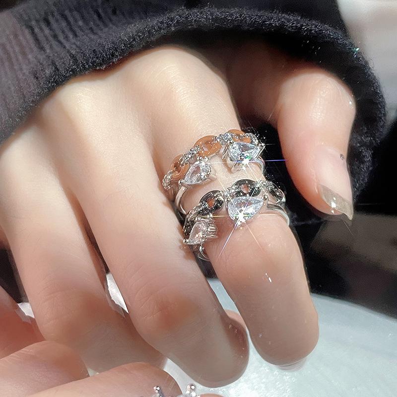 Drip Chain Stacked High-End Ring Cold Wind Butterfly Zir*****Pen Ring Female Personality Index Finger Ring