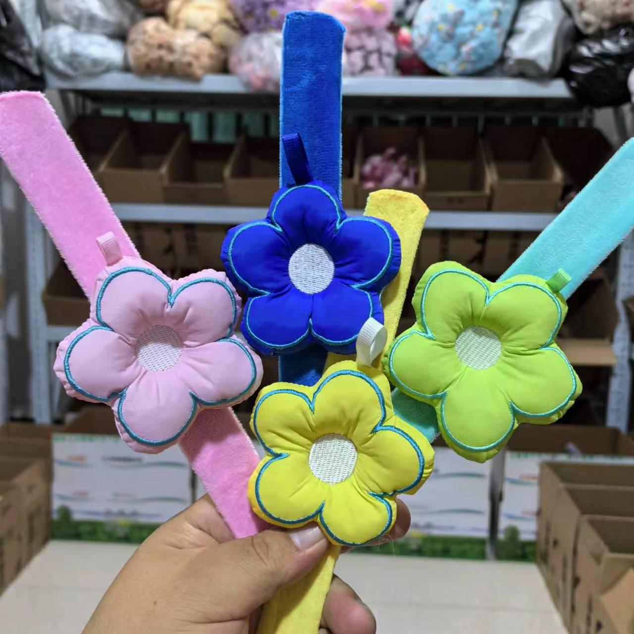 

Girls Cute Flower Snap Bracelet – Wedding & Kindergarten Gift Rod 25cm