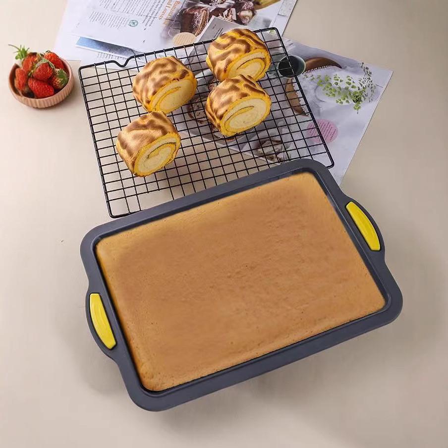 Silicone Baking Pan Rectangular Cake Mold With Easy Release For Home Baking And Swiss Roll Making