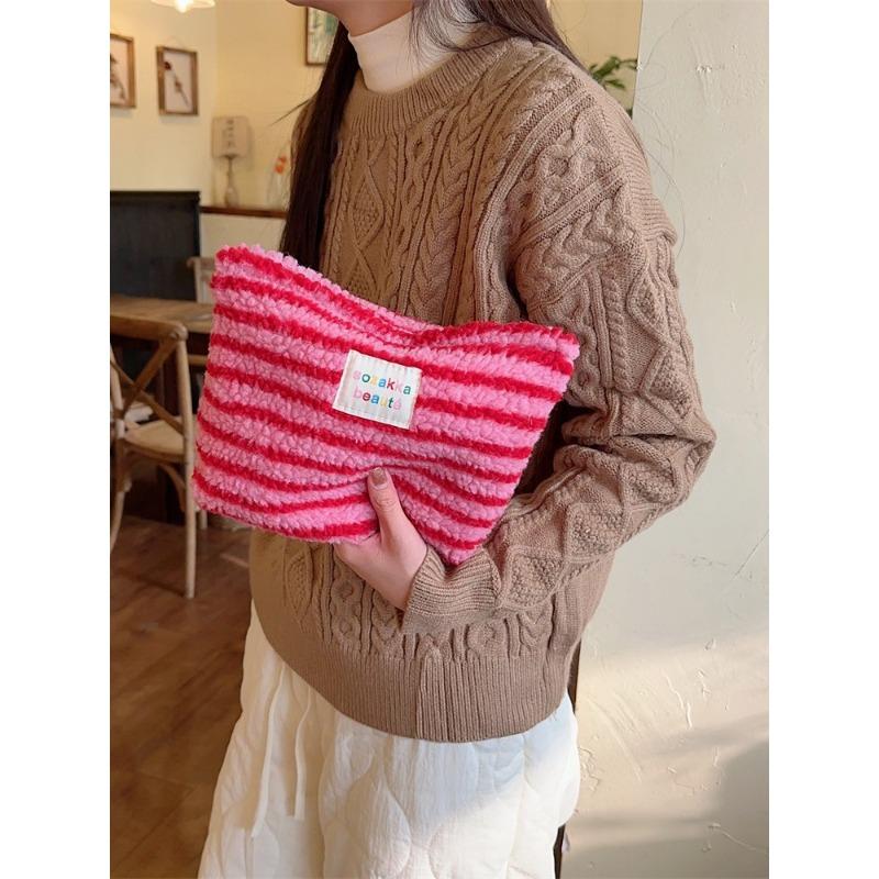 Wind Winter Plush Cosmetic Bag Color Polka Dots Large Capacity Travel Skin Care Cosmetics Storage Bag Women