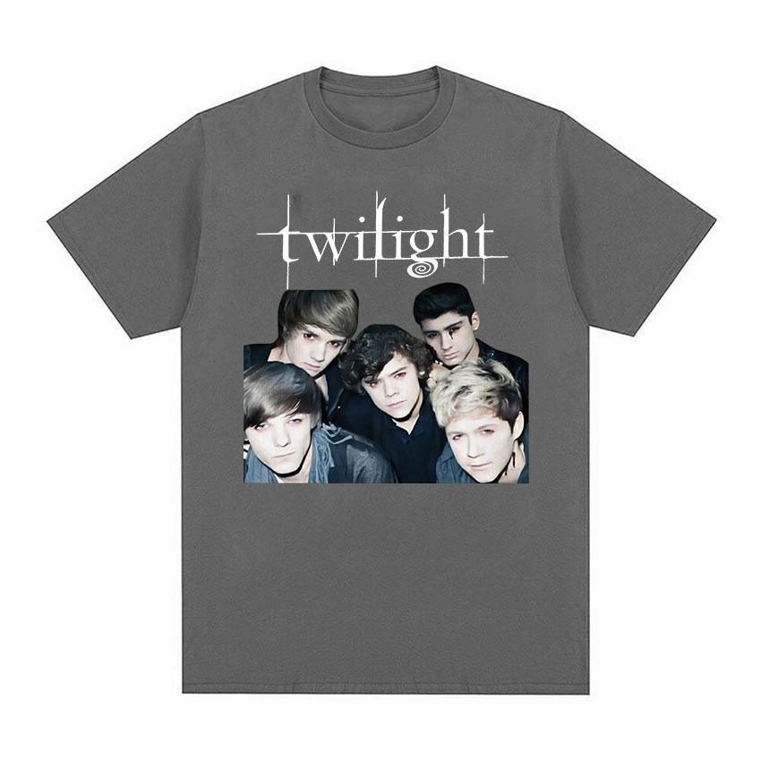 

2025Summer Twilight Movie Edward Cullen Graphic Men s Short Sleeve T-shirt Unisex Retro 100% Pure Cotton Printed Leisure T-shirt XL