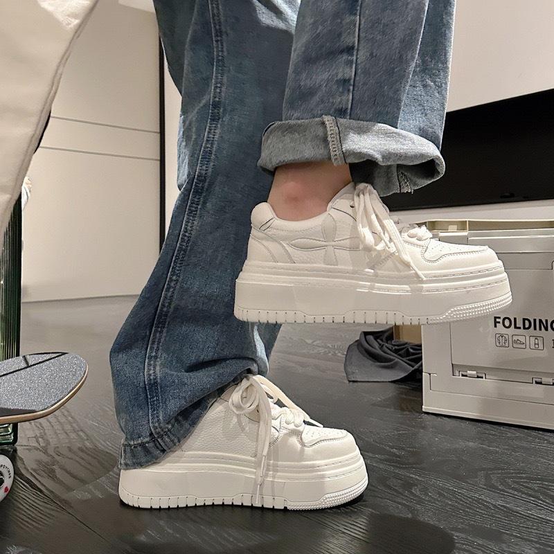 Platform White Shoes Women's 2024 New Spring and Summer Niche Shoes Korean Version of Casual Height-increasing Sports Board Shoes Women