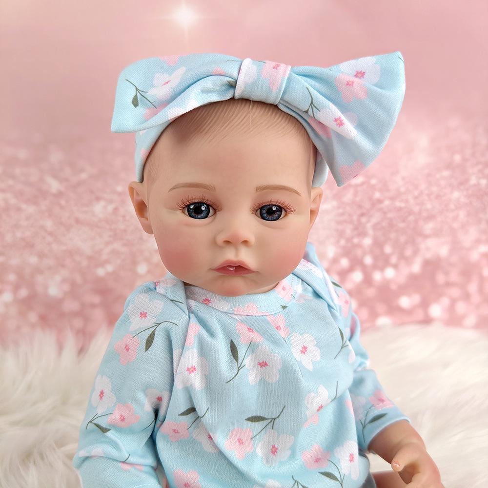 46cm Hand-Painted Reborn Doll with Soft Silicone Body - Realistic Companion Gift for Girls