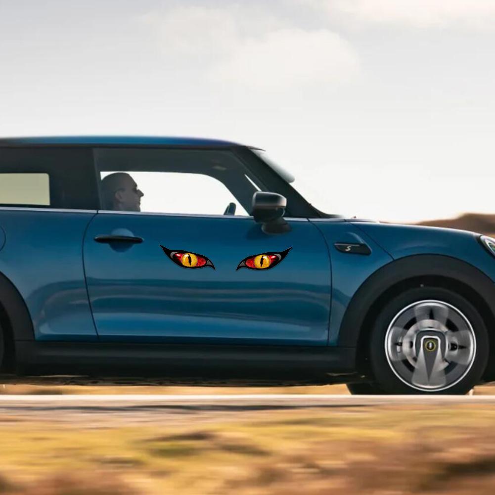 2 Stück 13cm x 9.5cm für Böse Gelbe Augen Wohnmobil Motorrad Auto Aufkleber Okklusion Kratzer Wasserdicht Windschutzscheibe VAN Anime Aufkleber