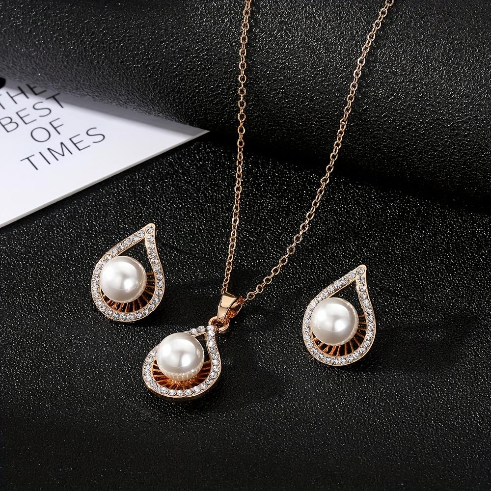 Wedding accessories set: necklace and earrings, water drop-shaped with rhinestones and imitation pearls