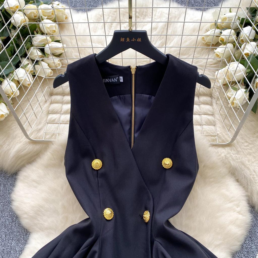 Summer V-neck Sleeveless Double Breasted Dress with Women's Niche Design High Waist A-line Vest Dress