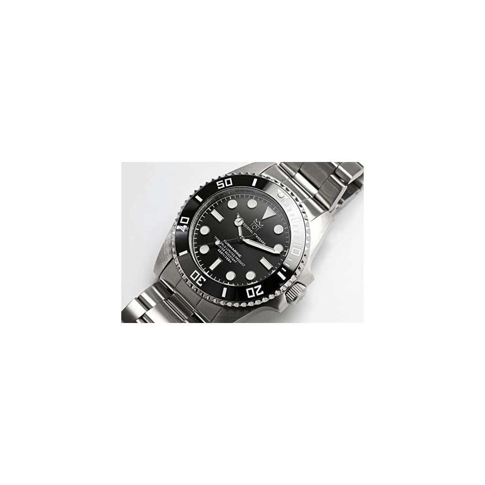 Hyakuichi 101 Diver's Watch 20 ATM Water Resistant Ceramic Bezel Sweep Second Hand Black