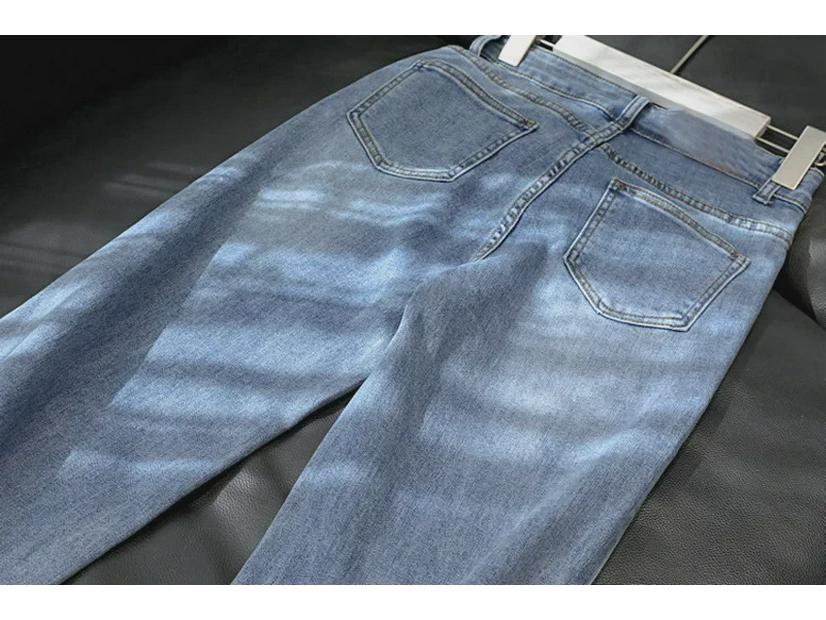 Women's High-Waist Slimming Wide-Leg Jeans - Celebrity Style, Loose Fit, Casual Streetwear