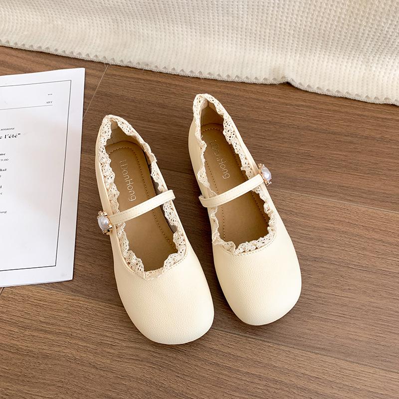 Fashion beige retro flat bottom shallow mouth single shoes women's summer 2025 new with skirt versatile soft sole Mary Jane shoes