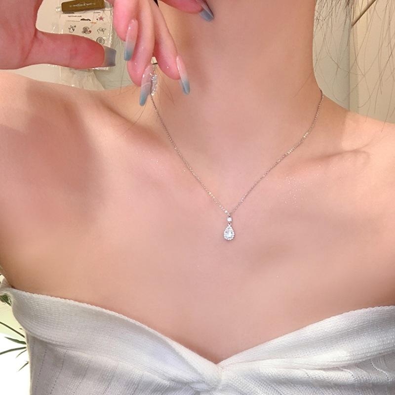 S925 Sterling Silver Necklace for Women , Waterdrop Pendant Light French Style Necklace , 2024 New Arrival