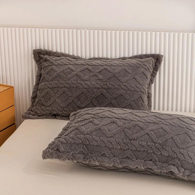 2 Pcs Winter Soft Warm Thicken Pillowcases Butterfly Jacquard Velvet Pillows Cases 48x74cm Sofa Home Decor Cushion Cover