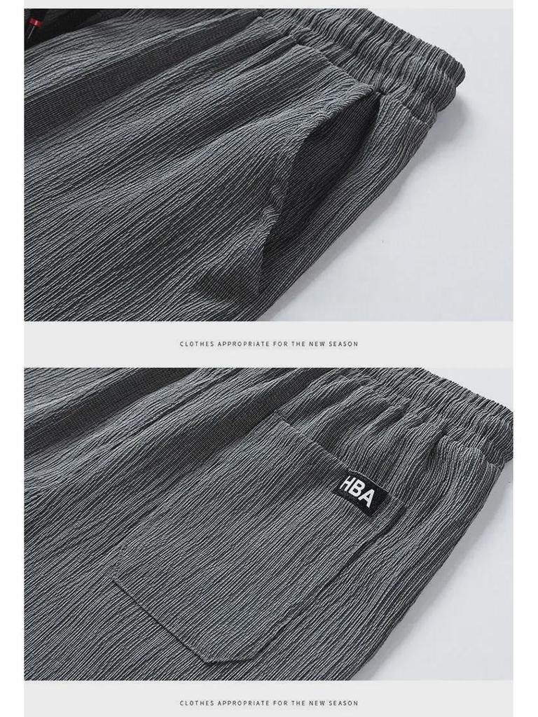 Herren Eisseide Freizeit Sportanzug - Lockerer Schnitt, Trendiges Kurzarm-Top & Cropped Hose, Sommer Zweiteiler.