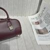 2025 Women's Cowhide Boston Bowling Bag: Versatile Shoulder & Messenger Bag for Commuting & Fashion
