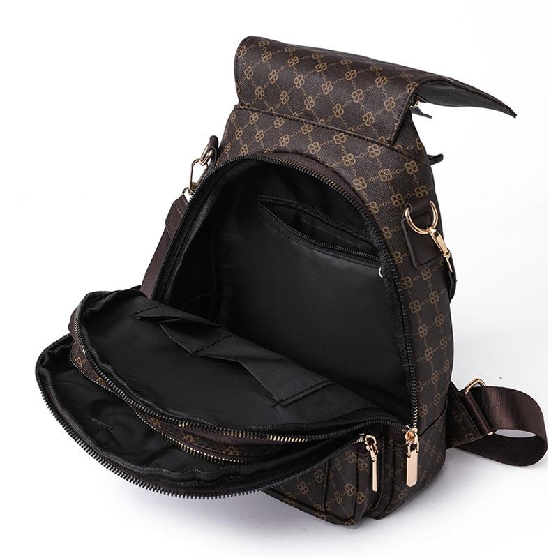 Backpack women's new Korean version of soft leather backpack fashionable and simple multi-purpose messenger breast bag women's small backpack tide