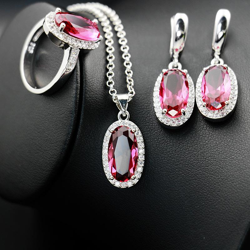 The New Oval Zircon Necklace Earrings and Ring Three Piece Set Is Fashionable and Light Luxury