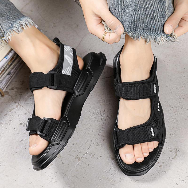 Men's Sandals Indoor and Outdoor Beach Shoes Thick Bottom Soft and Comfortable Flat Sandals Indoor and Outdoor Ventilate New