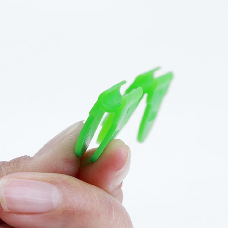 50 PCS/Pack No Slip Greenhouse Film Holders for Enhanced Plant Coverage Stability Protect Your Plant with Confidence