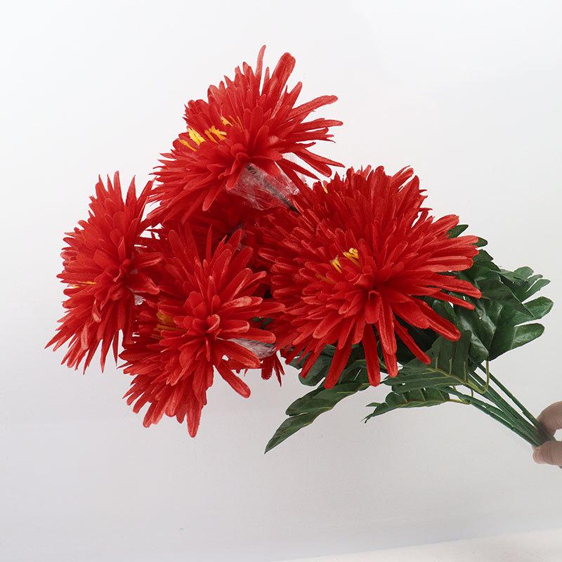 Simulated Flower With 7 Heads Of Flat Chrysanthemums, Decorated With Bundles Of Fake Flowers