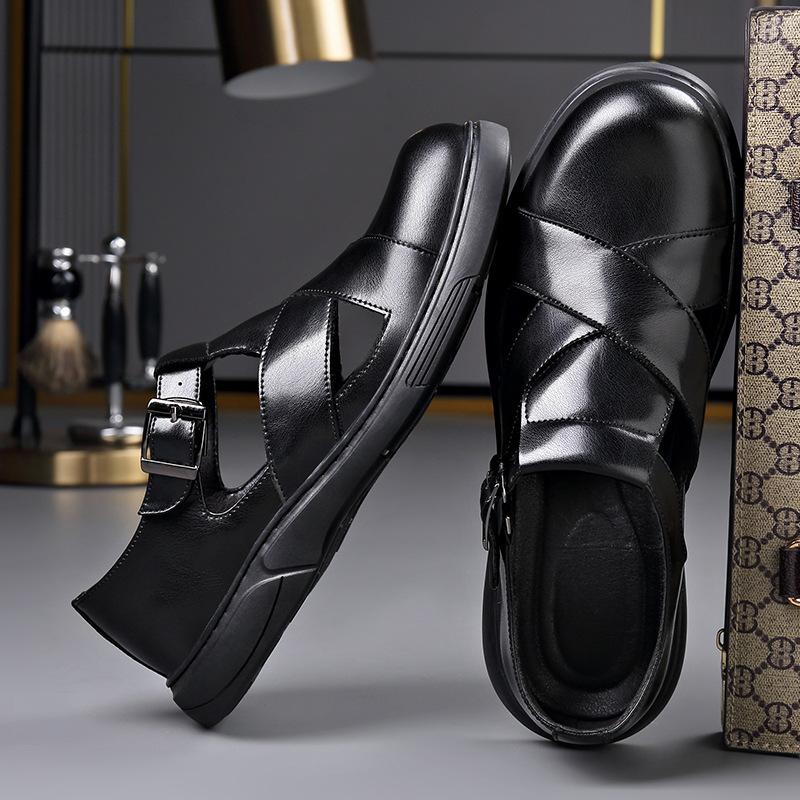 2025 Summer Hallow New Leather Sandals for Men Black Buckle Designer Platform Sandals Male Casual Driving Shoes Man