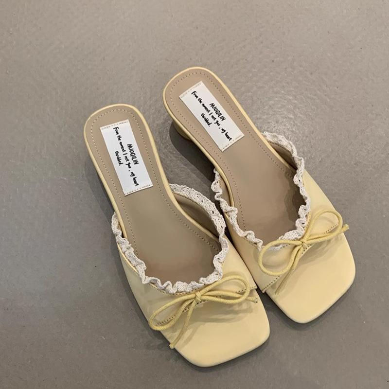 Designer Summer Butterfly Knot Lace Women Slippers Casual Thick Low Heel Dress Street Style Slides
