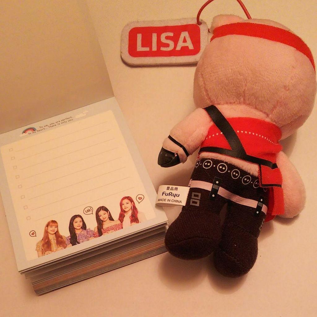 [USED] BLACKPINK Black Pink Bear Notepad Lisa