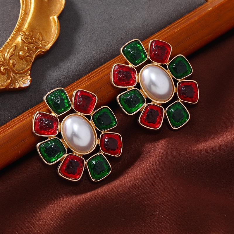 European & American Geometric Rhinestone Floral Stud Earrings for Women красный