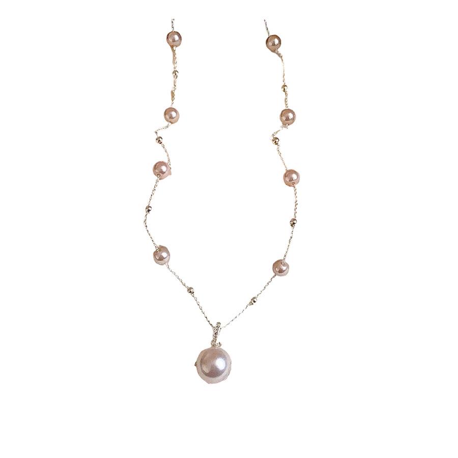 Elegant French Irregular Pearl Pendant Necklace: Versatile Luxury Clavicle Jewelry for Women