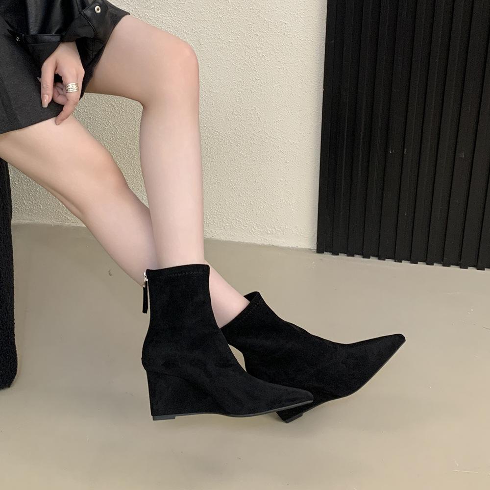 Suede Brown Pointed Toe Wedge Short Boots Rear Zipper Thin Boots Thin Autumn and Winter Women's Short Boots