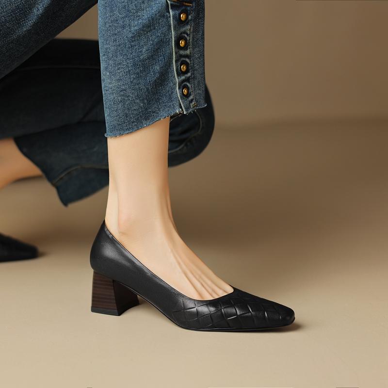 Fashion Women's New Spring and Autumn Retro Pattern Square Head Genuine Leather Sheepskin High Heel Large Work Single Shoes