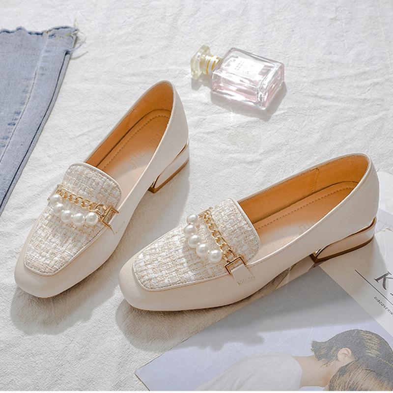 Women's shoes 2025 new one-pedal soft-soled Doudou shoes versatile with skirt thick heel not tired feet evening wind single shoes middle heel