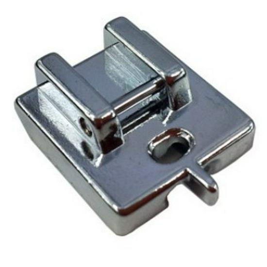 Multifunctional Electric Sewing Machine with Metal Invisible Zipper Presser Foot and Overlock Feature - Model 601ZN 601M