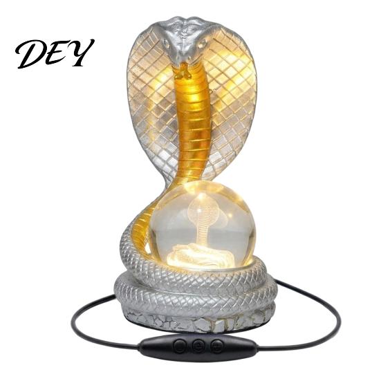 Nachttischlampe Schlangenform Schreibtischlampe, Harz LED Tischleuchte mit RGB Farbe Jahr des Dekor Wechsels, Kunstkristallkugel Lampe für Schlafzimmer Büro