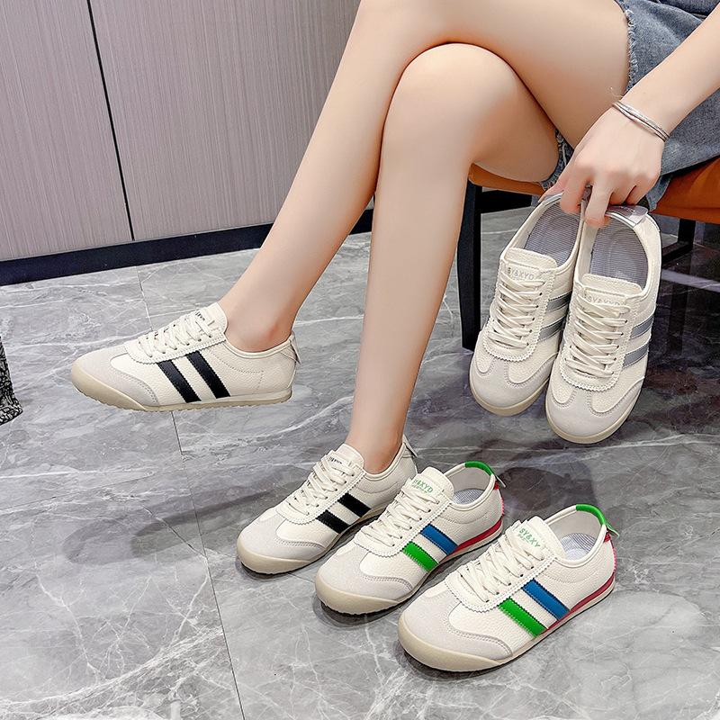 2024 summer new soft leather flat-bottomed casual moral training shoes Korean version of academic jogging Forrest Gump little white women's shoes