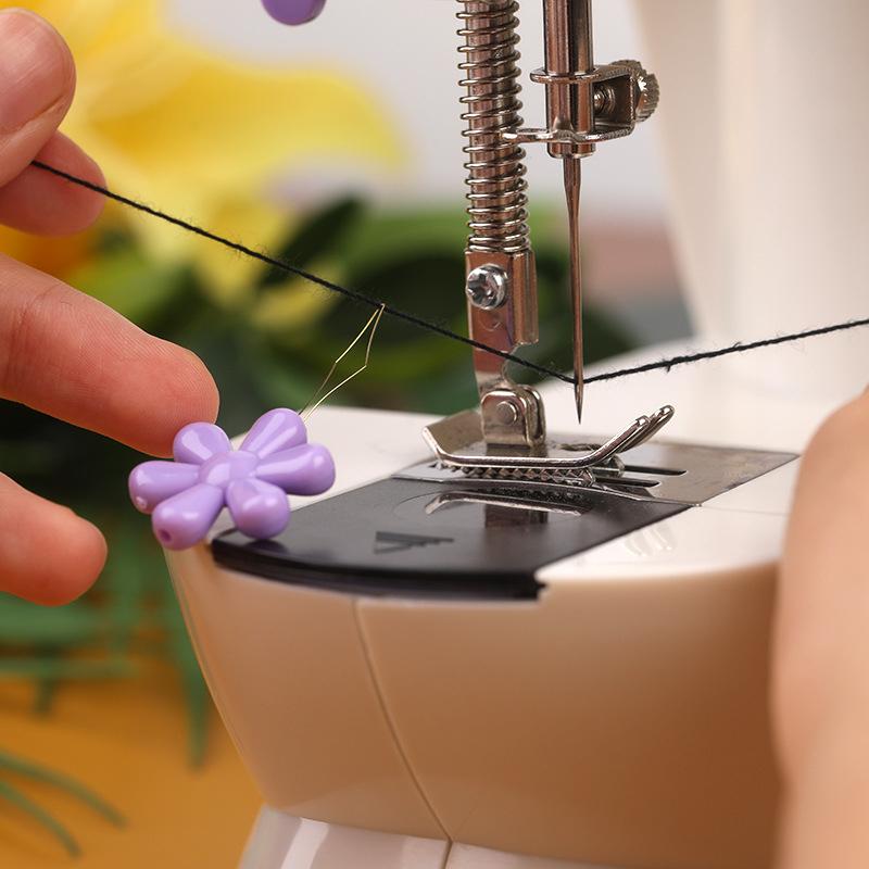 10pcs Easy Sewing Needle Device Threader Thread Guide Tool Garment Sewing Needlework Flower Shape Threader For Sewing Tools