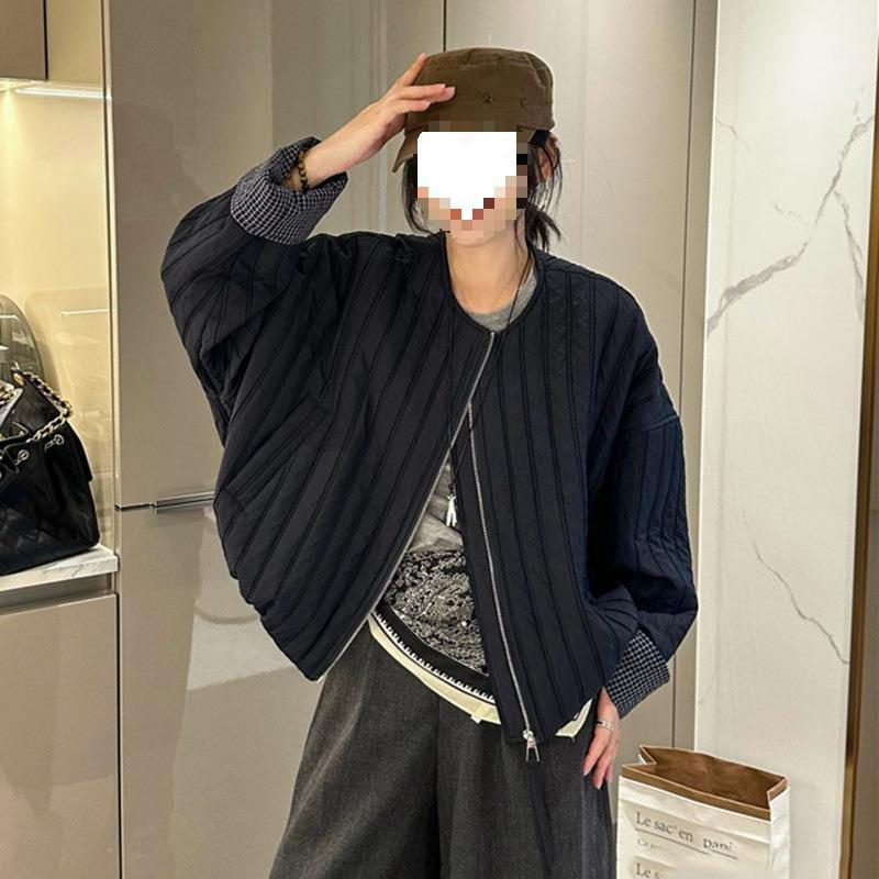 

Contrasting Color Splicing Thin Crew Neck Cardigan Short Coat Women s Autumn New Loose and Thin Casual Jacket Top XL